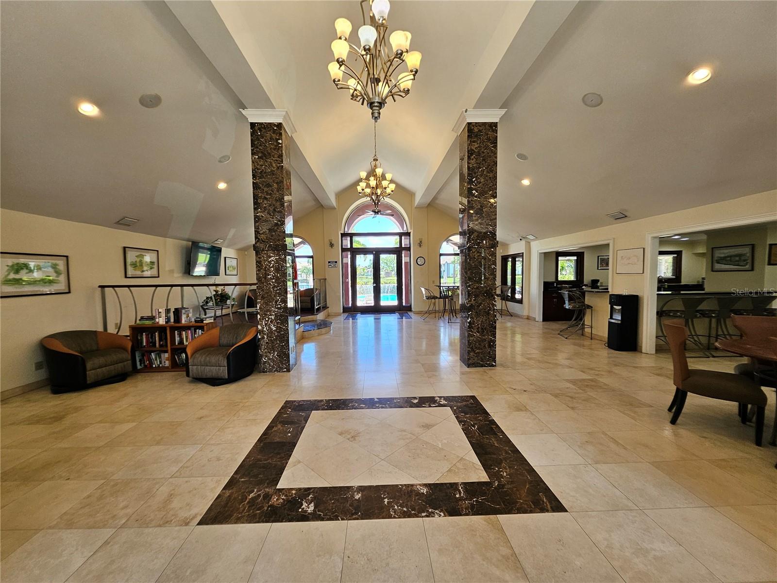 Image 23 of 28 For 10265 Gandy Boulevard N 1003