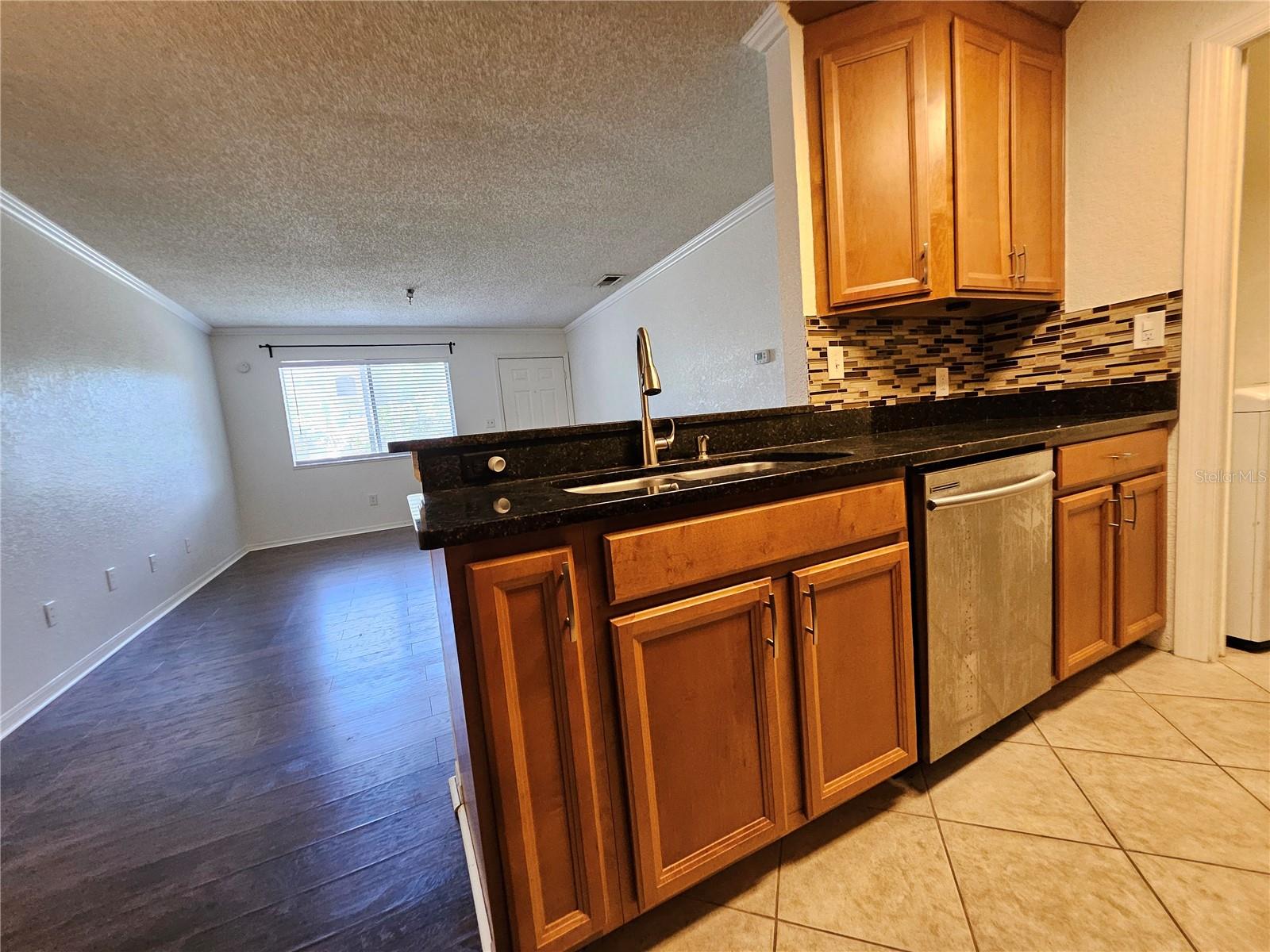 Image 8 of 28 For 10265 Gandy Boulevard N 1003