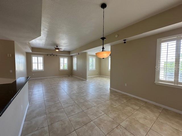 Image 17 of 34 For 606 Wells Court 302