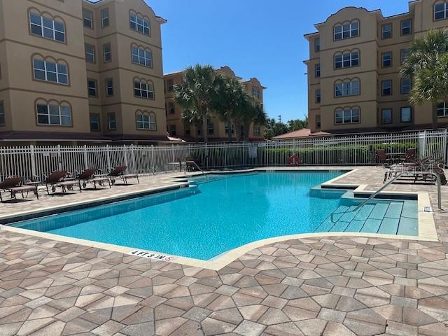 Image 4 of 34 For 606 Wells Court 302