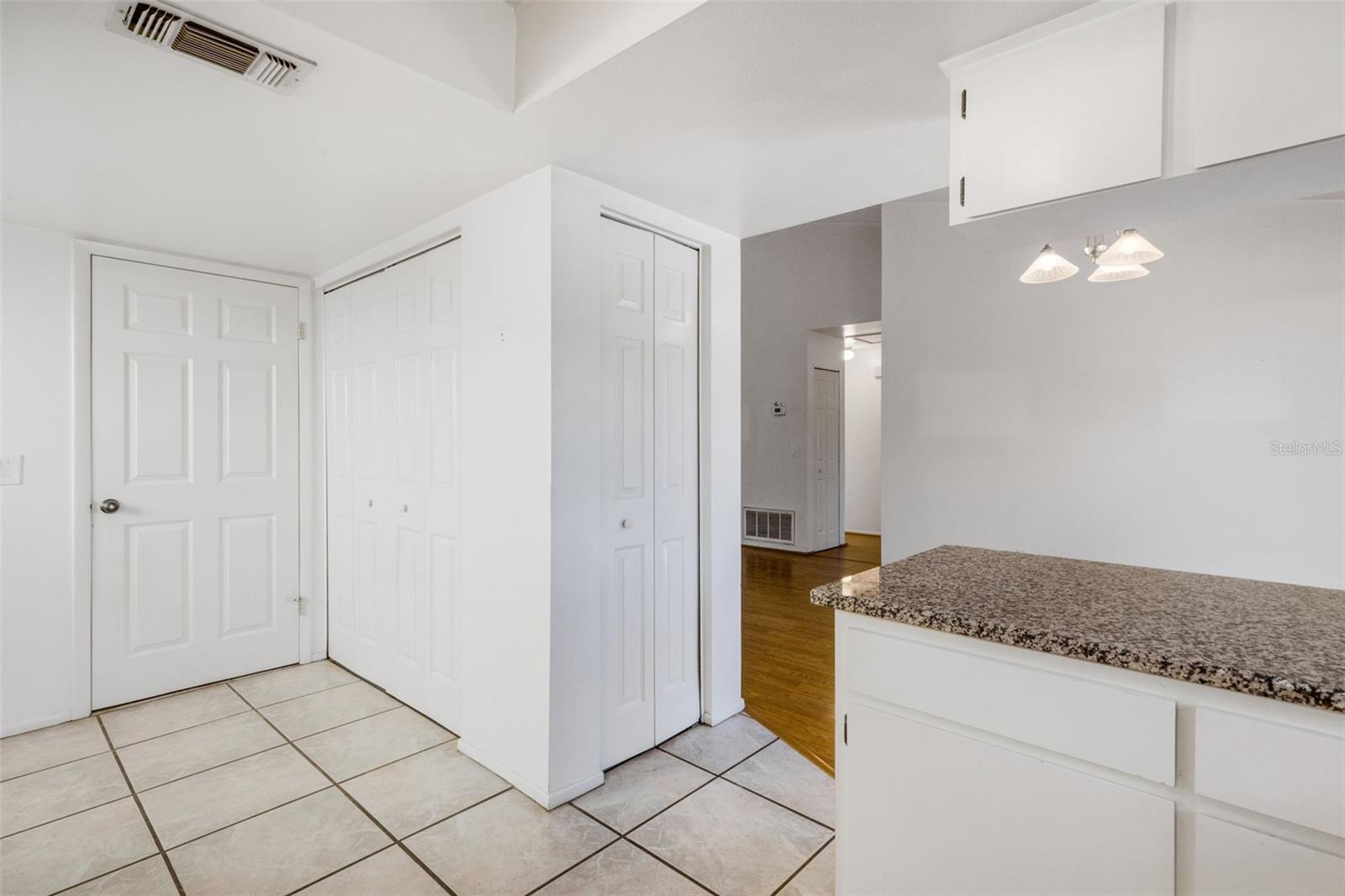 Image 20 of 50 For 7571 121st Terrace