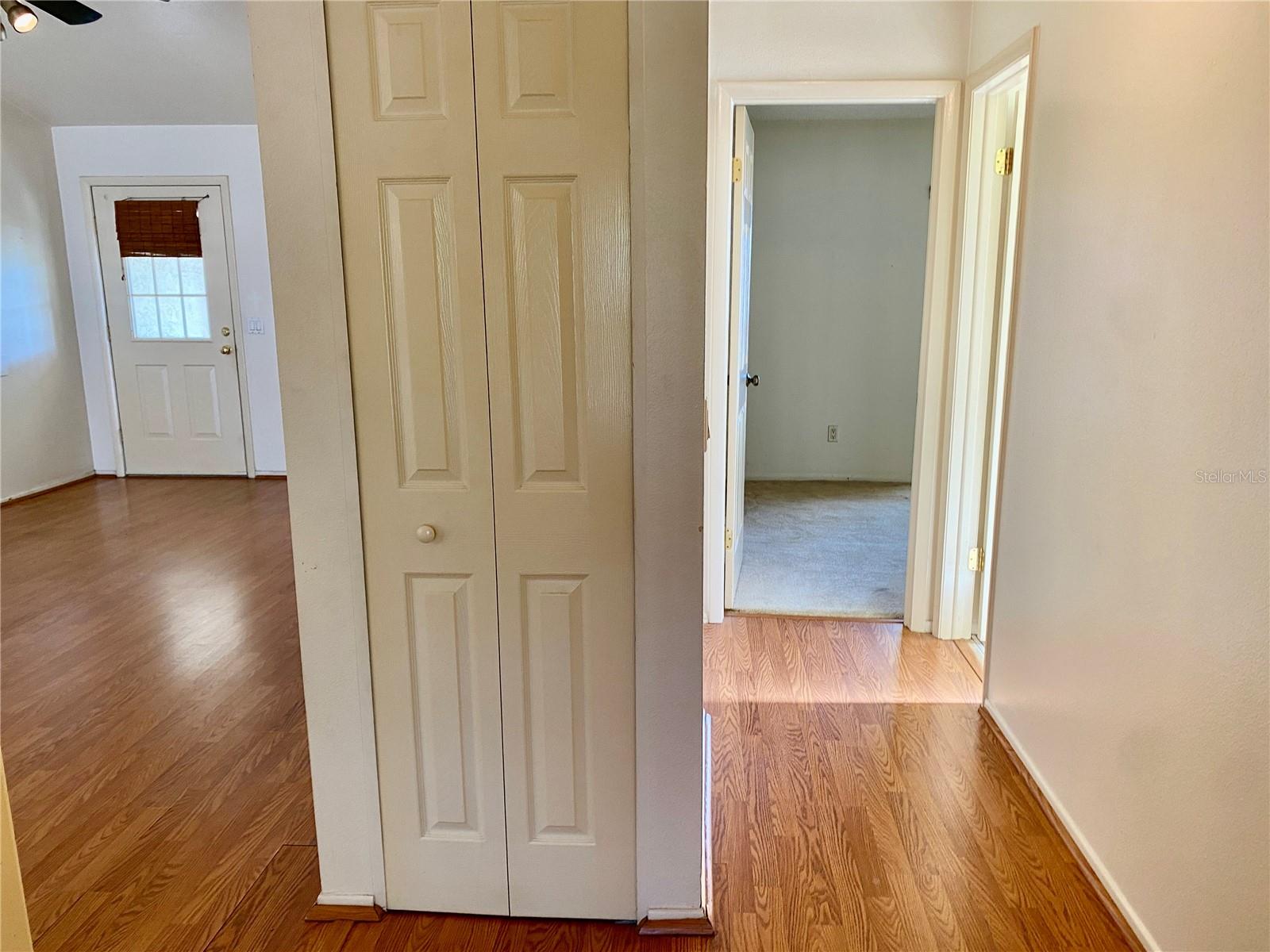 Image 31 of 50 For 7571 121st Terrace