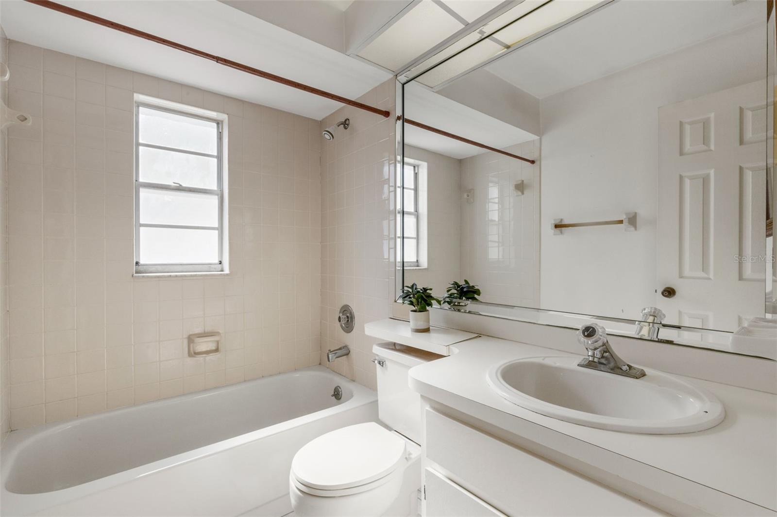 Image 36 of 50 For 7571 121st Terrace