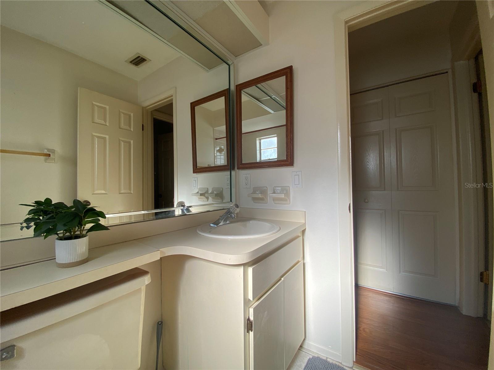 Image 37 of 50 For 7571 121st Terrace