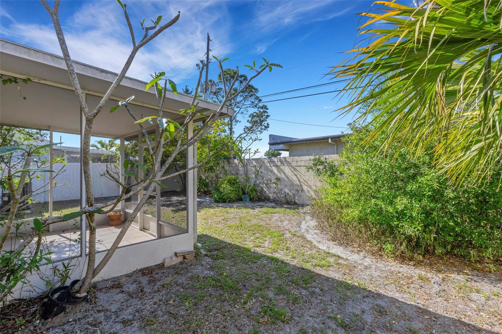 Image 40 of 50 For 7571 121st Terrace