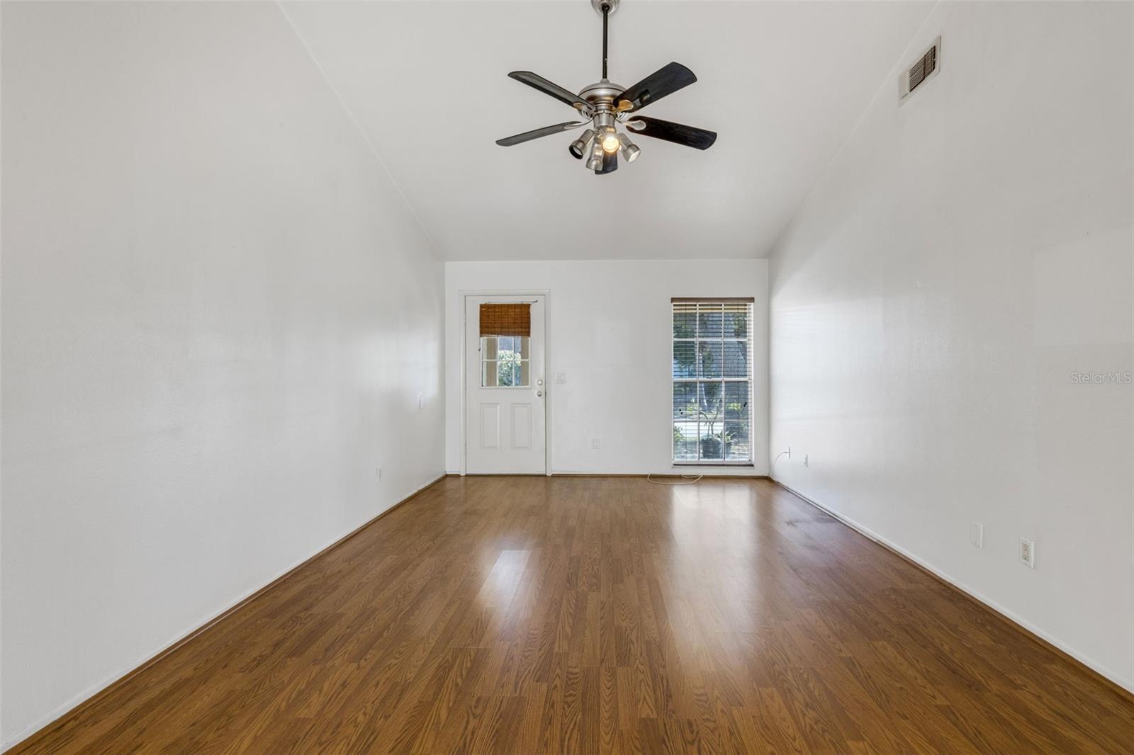 Image 5 of 50 For 7571 121st Terrace