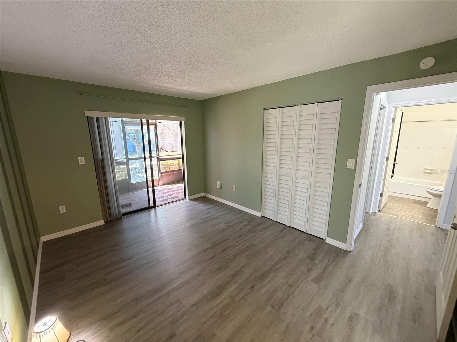Image 20 of 49 For 5967 Terrace Park Drive N 104