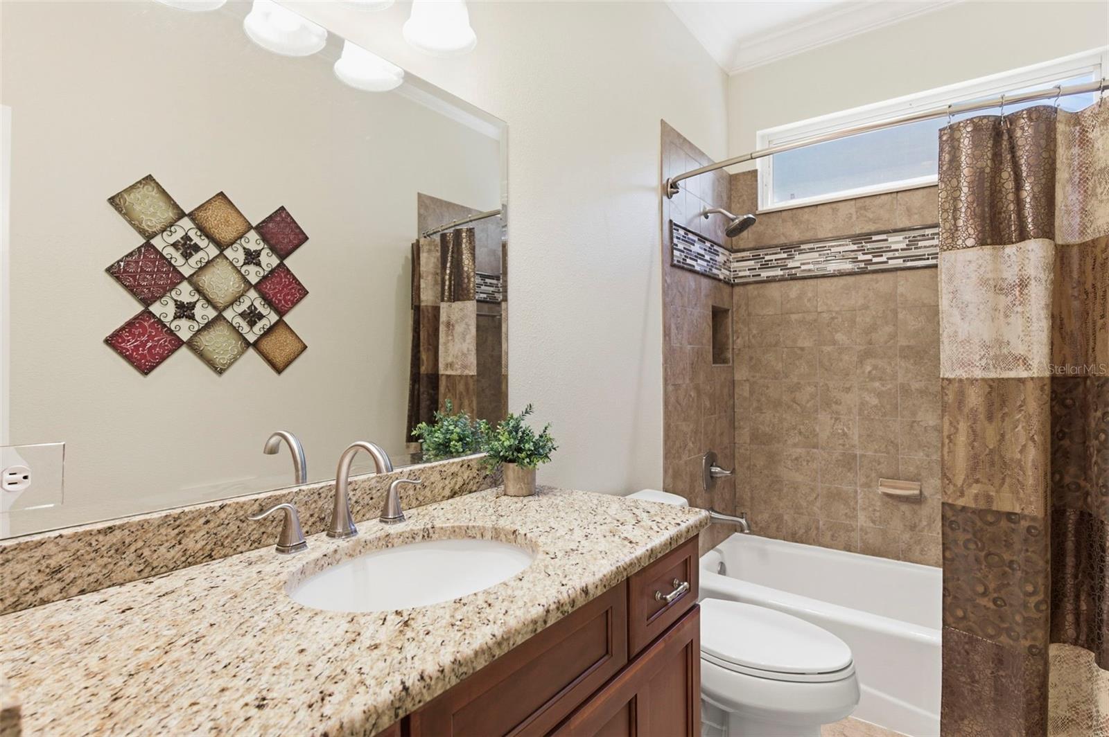 Image 19 of 66 For 4356 Ellinwood Boulevard