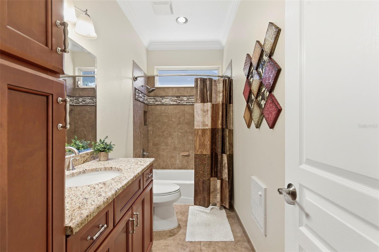 Image 20 of 66 For 4356 Ellinwood Boulevard