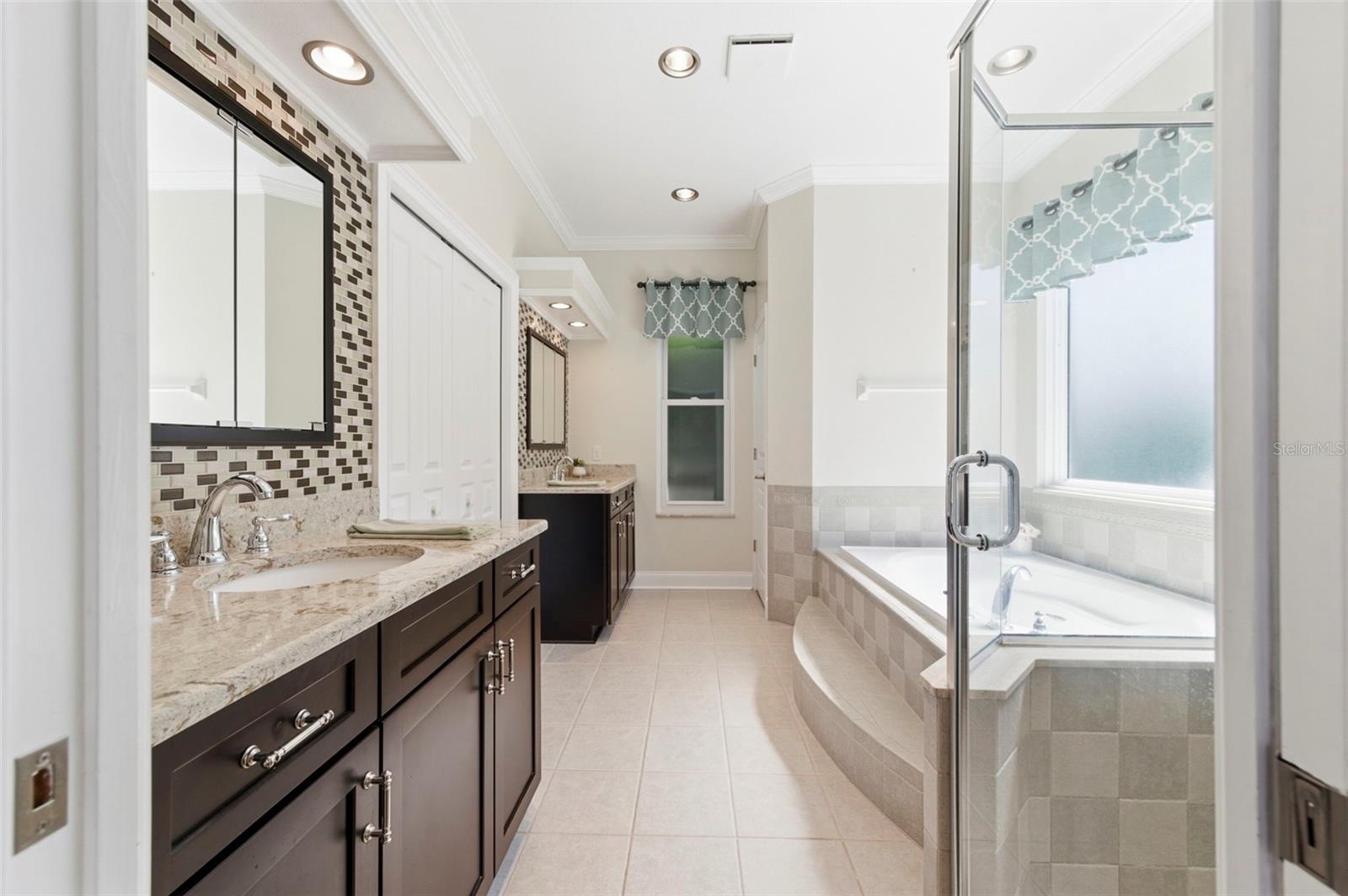 Image 32 of 66 For 4356 Ellinwood Boulevard