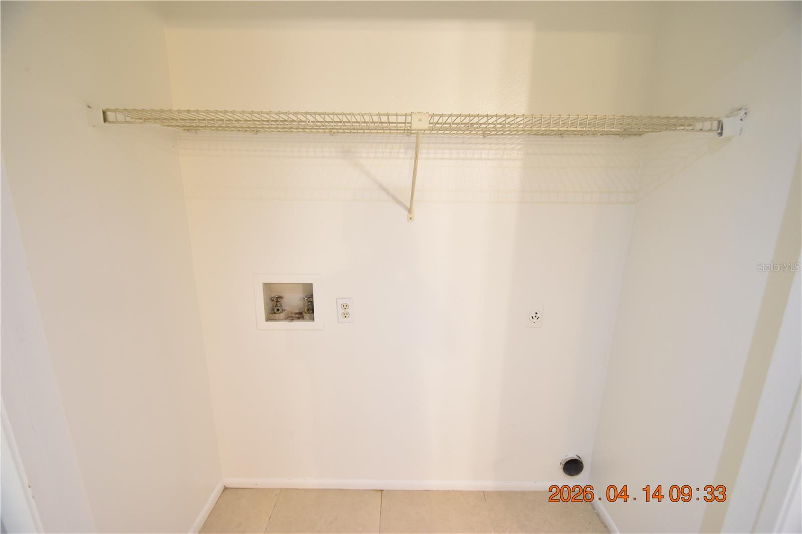 Image 26 of 39 For 8605 Mallard Reserve Drive 203