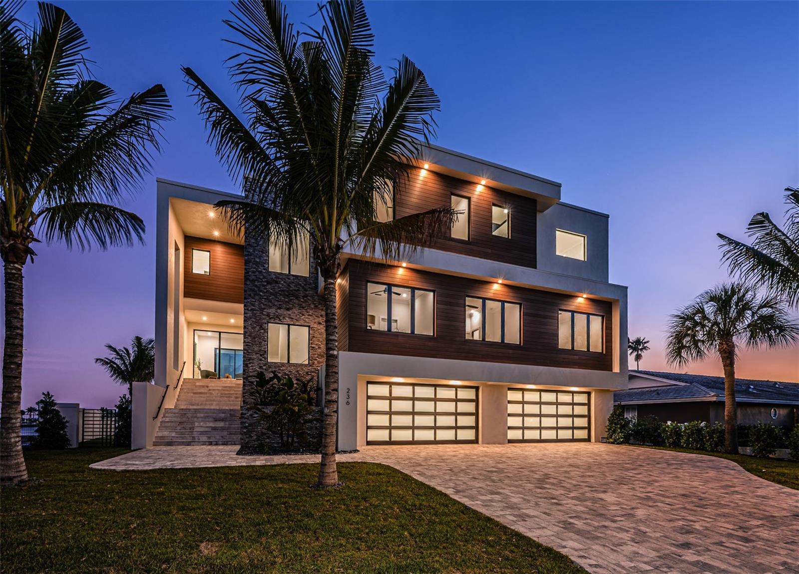 Image 6 of 71 For 236 Howard Drive