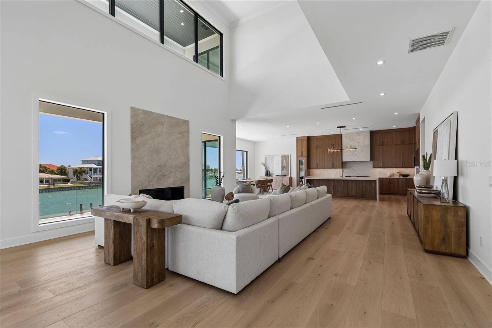 Image 8 of 71 For 236 Howard Drive