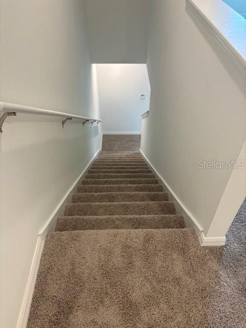 Image 10 of 21 For 32547 Welling Blade Loop