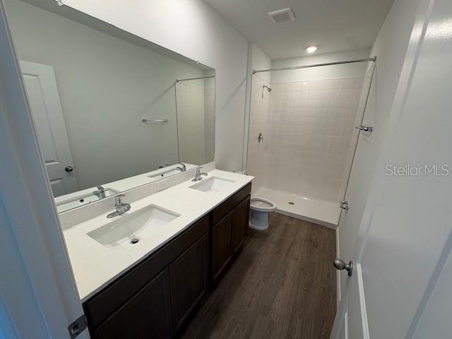 Image 12 of 21 For 32547 Welling Blade Loop