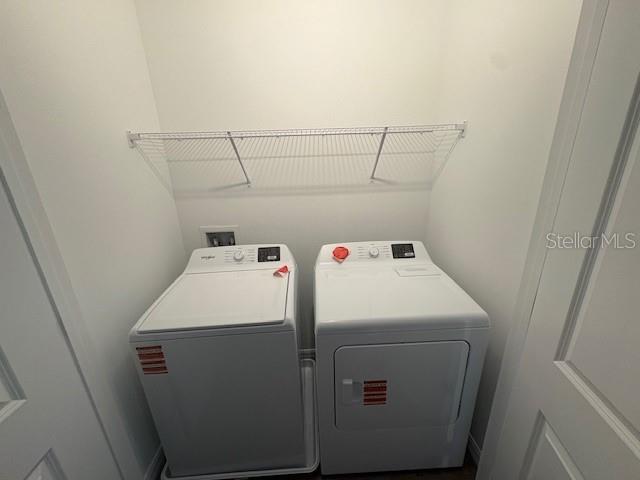 Image 18 of 21 For 32547 Welling Blade Loop