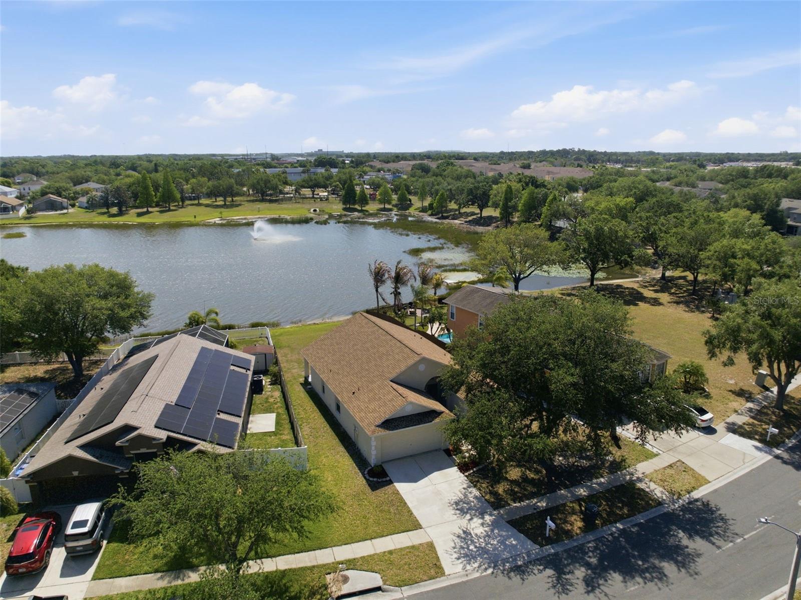 Image 40 of 47 For 12501 Lake Vista Drive
