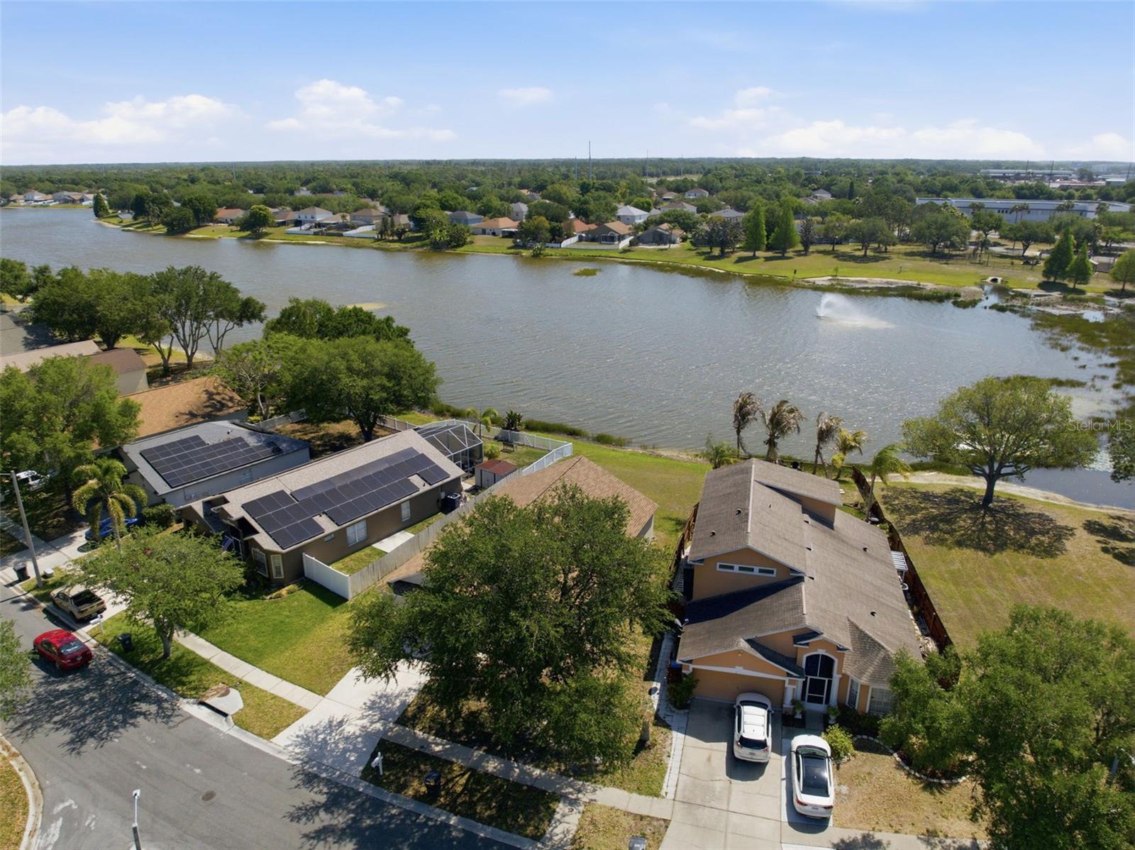 Image 41 of 47 For 12501 Lake Vista Drive