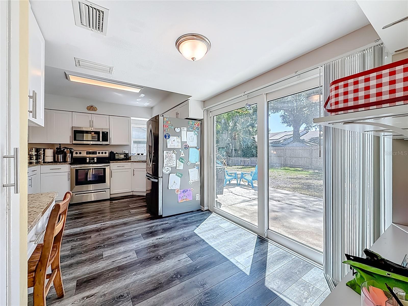 Image 16 of 54 For 4510 Viewridge Way