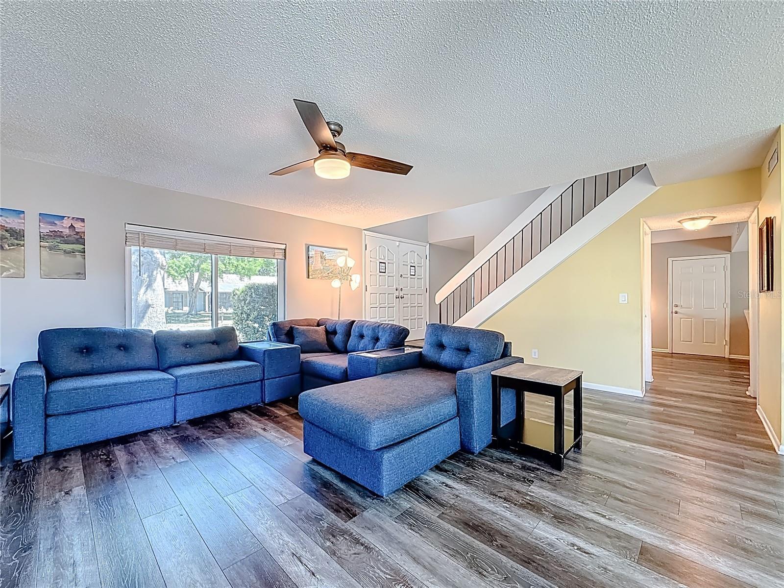 Image 5 of 54 For 4510 Viewridge Way