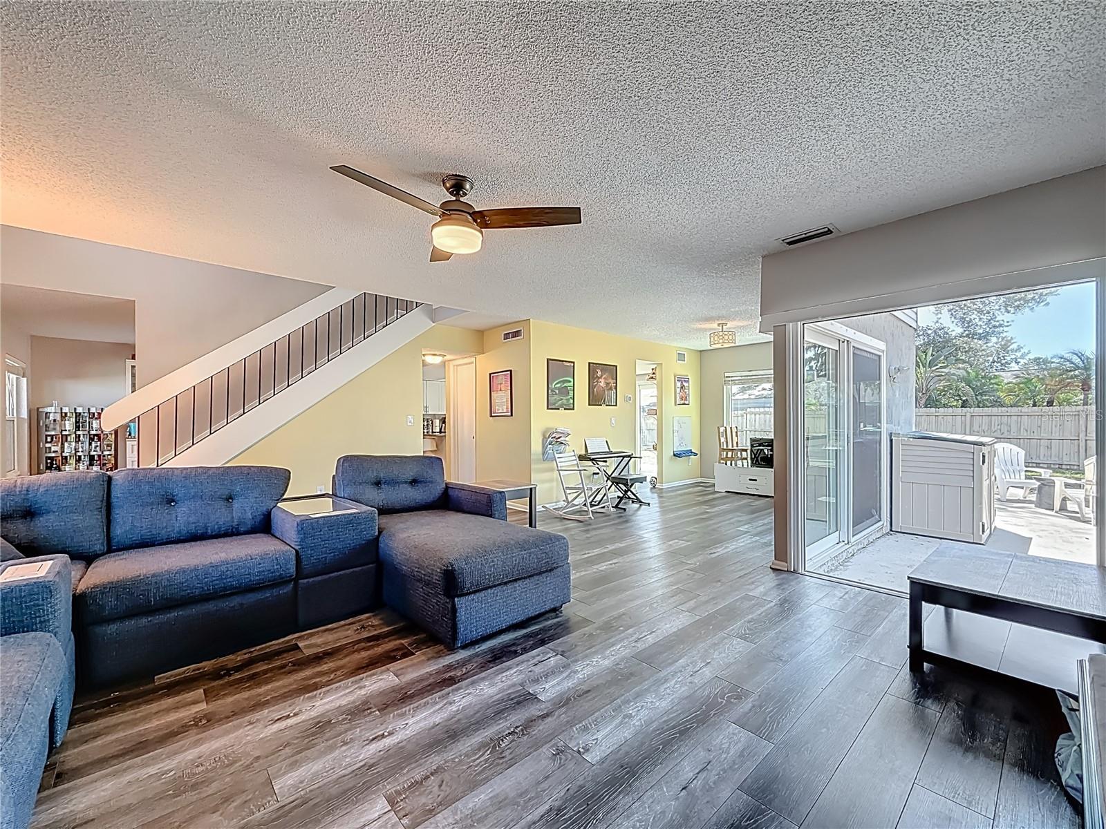 Image 6 of 54 For 4510 Viewridge Way