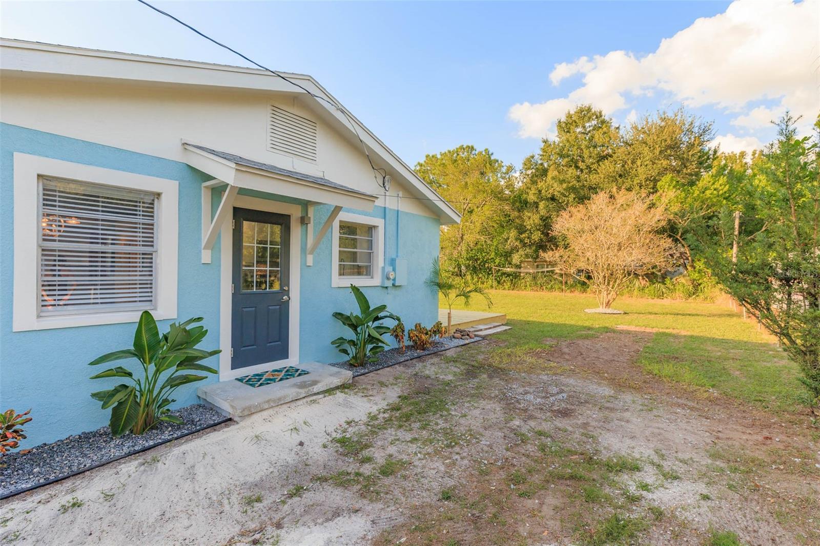 Image 20 of 21 For 3911 Tyson Avenue