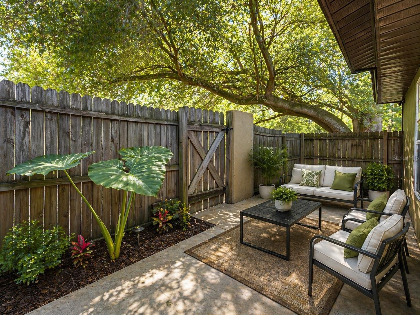 Image 16 of 42 For 2950 53rd Court