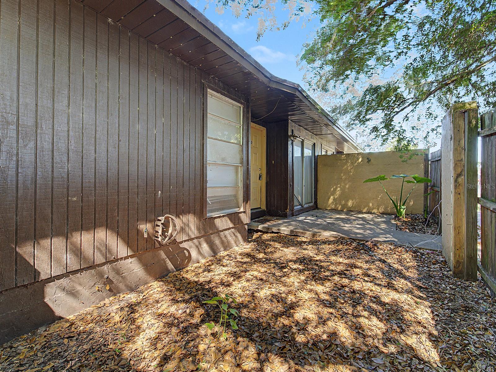 Image 31 of 42 For 2950 53rd Court