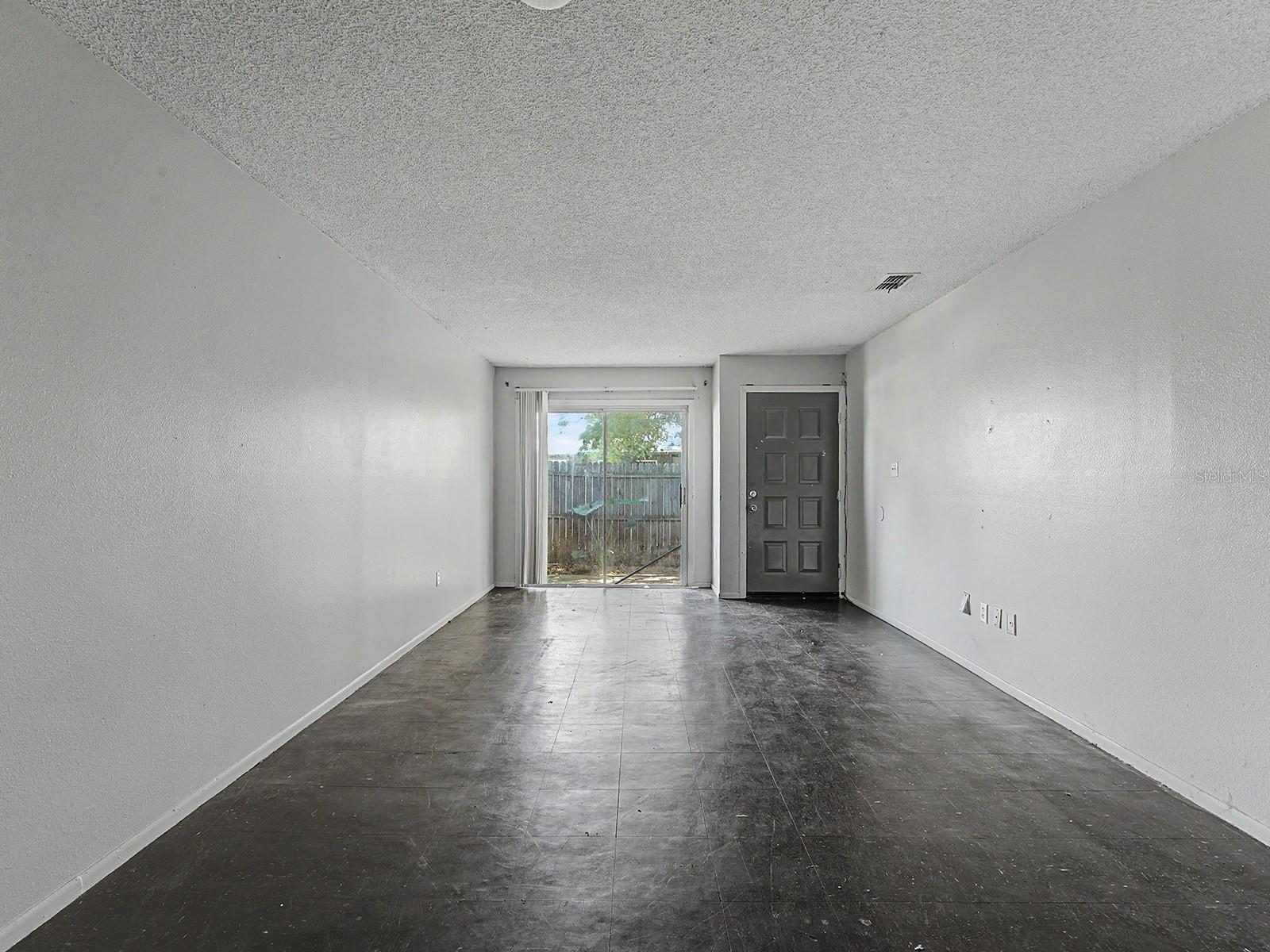 Image 4 of 42 For 2950 53rd Court