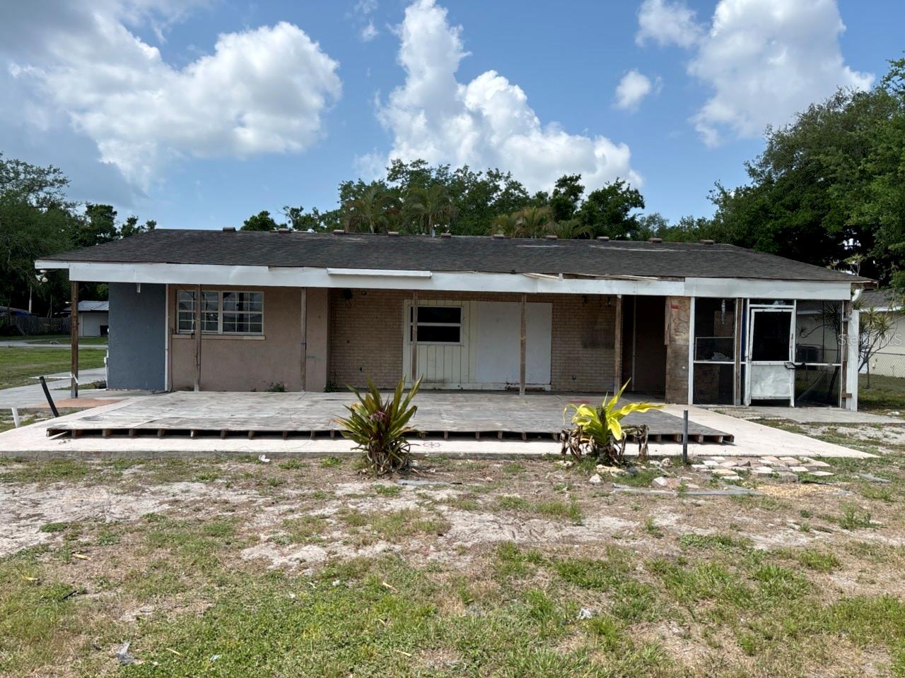 Image 3 of 12 For 6329 11th Street Court E