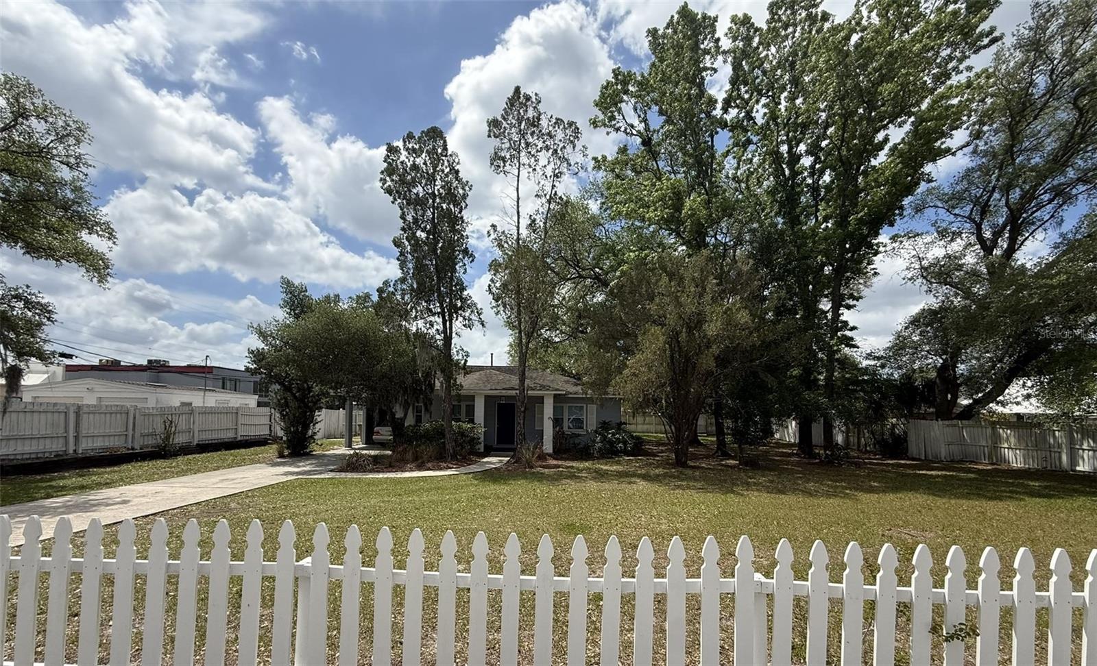 Image 2 of 22 For 5305 Whiteway Drive