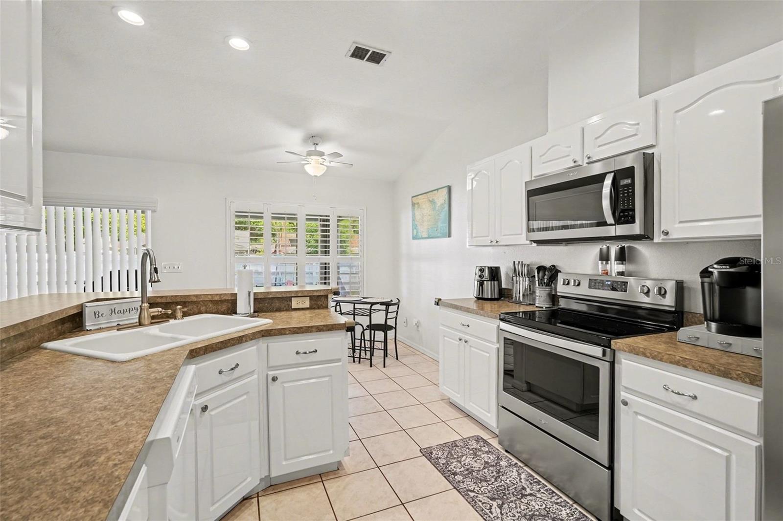 Image 11 of 24 For 2333 Towering Oaks Circle