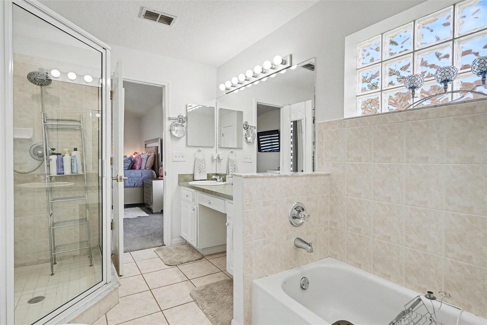 Image 21 of 24 For 2333 Towering Oaks Circle