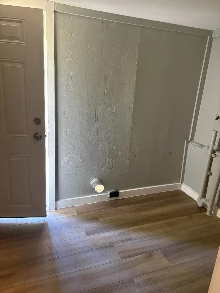 Image 11 of 25 For 408 Martin Luther King Jr Avenue