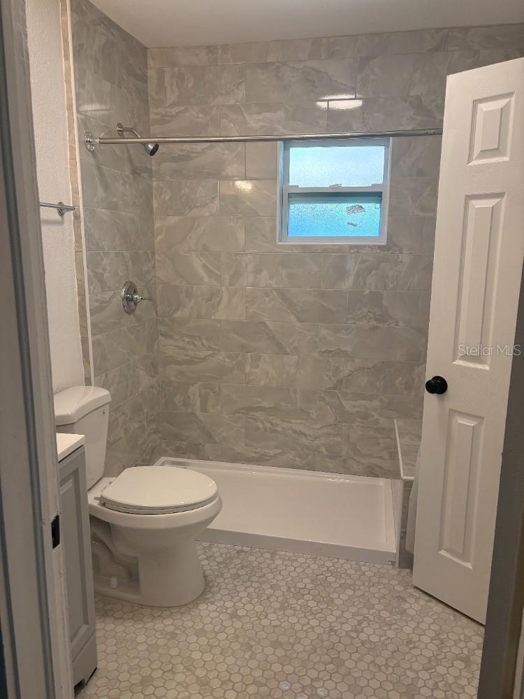 Image 14 of 25 For 408 Martin Luther King Jr Avenue