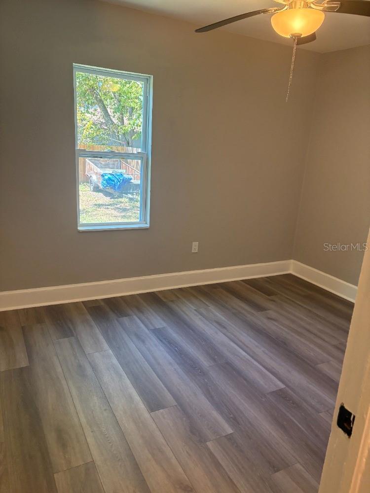 Image 22 of 25 For 408 Martin Luther King Jr Avenue