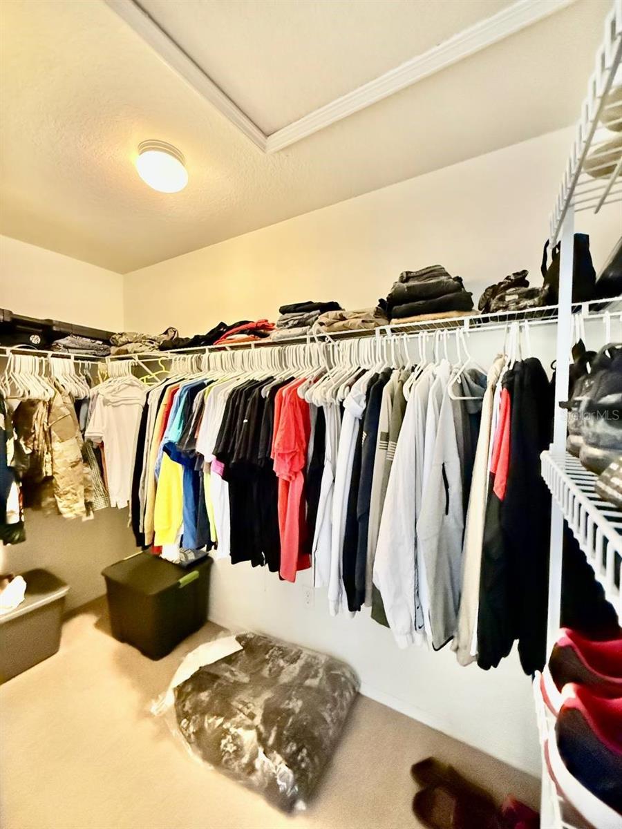 Image 15 of 27 For 9044 Aspen Hollow Place 9044