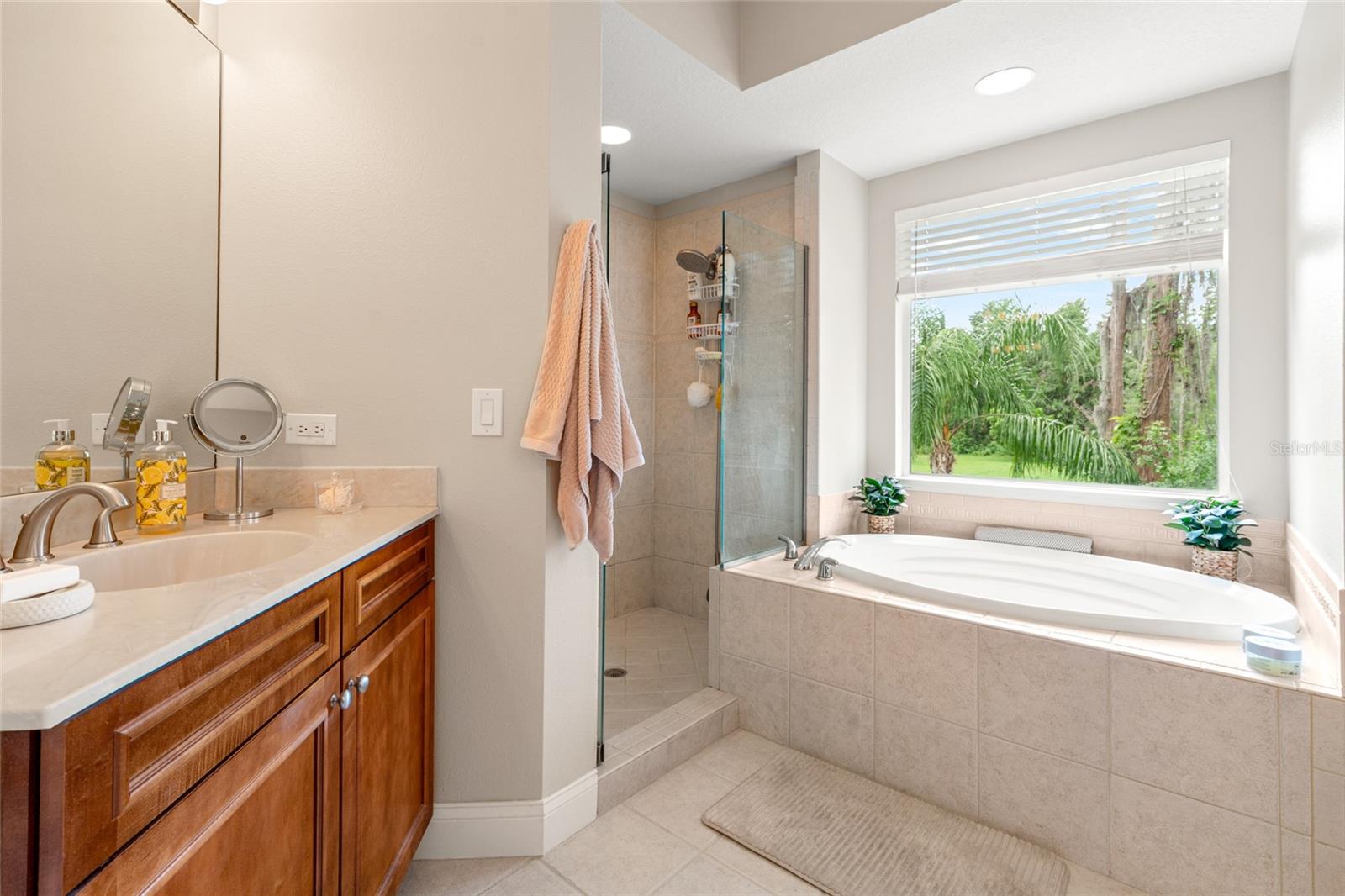 Image 12 of 45 For 3519 Heards Ferry Drive