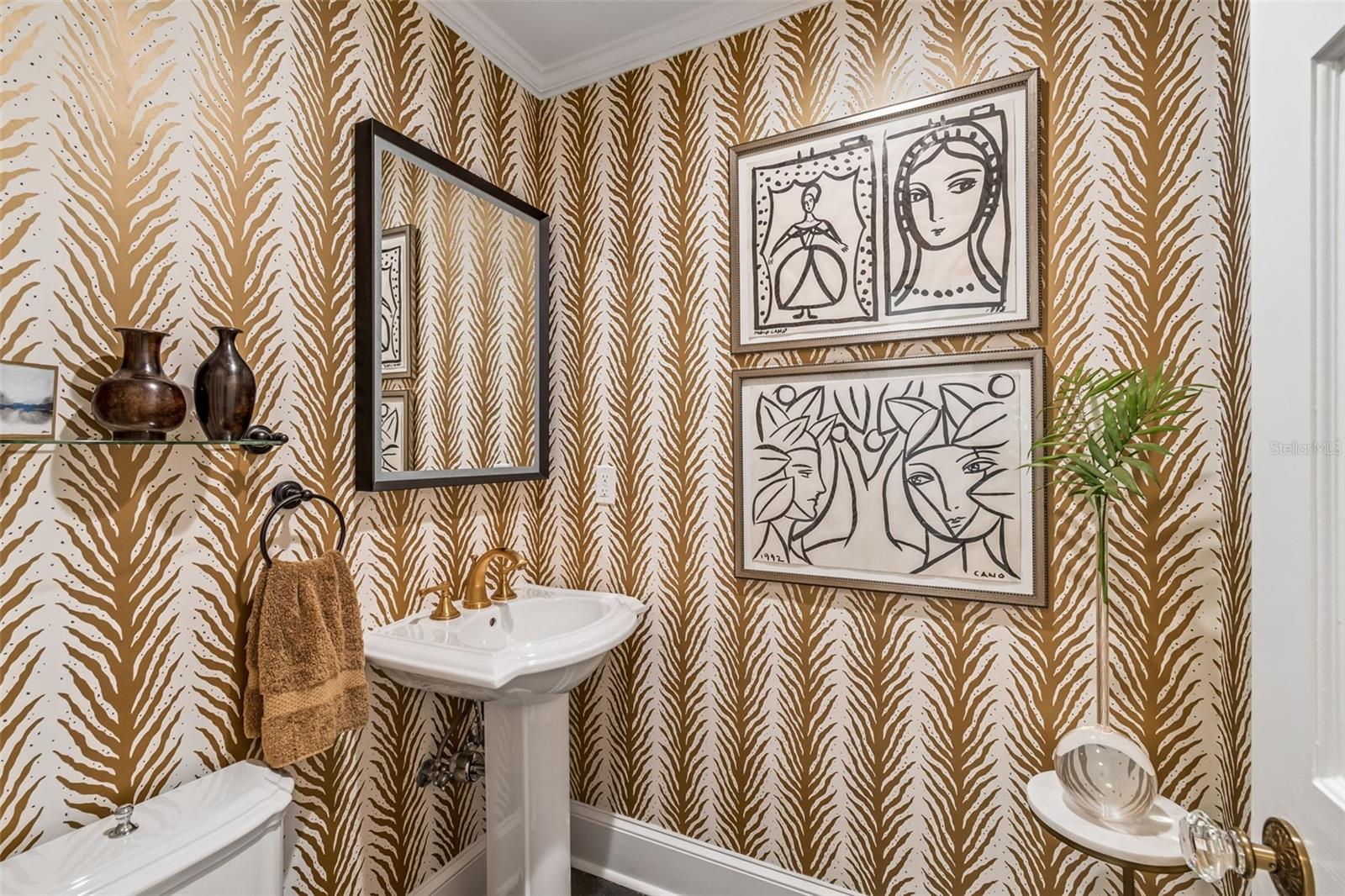 Image 15 of 71 For 3011 Hawthorne Road