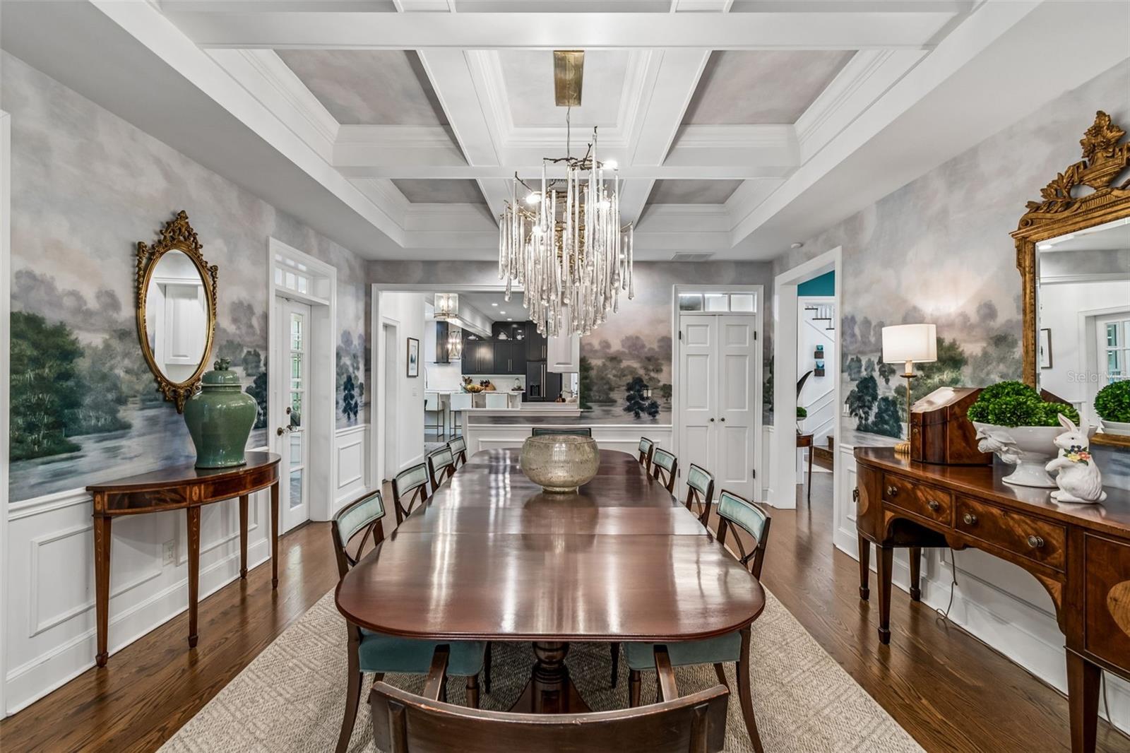 Image 21 of 71 For 3011 Hawthorne Road