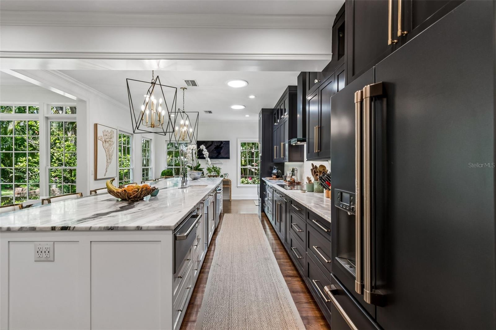 Image 24 of 71 For 3011 Hawthorne Road