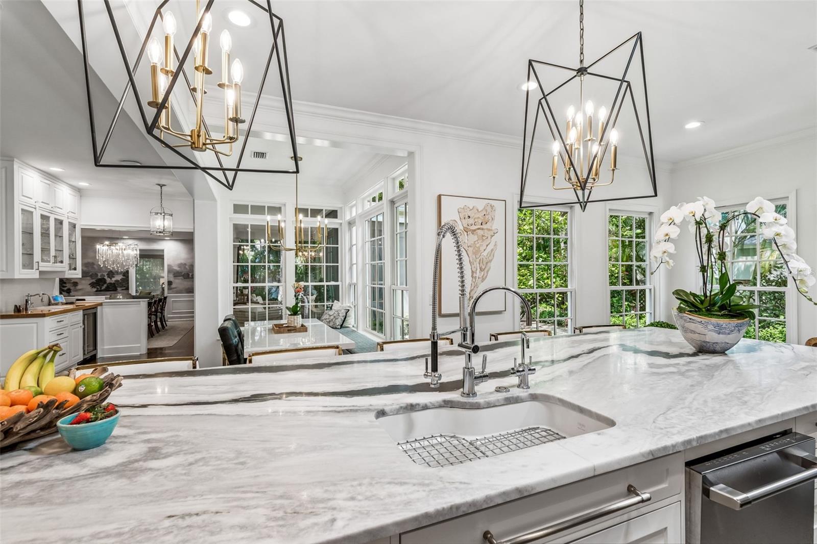 Image 26 of 71 For 3011 Hawthorne Road