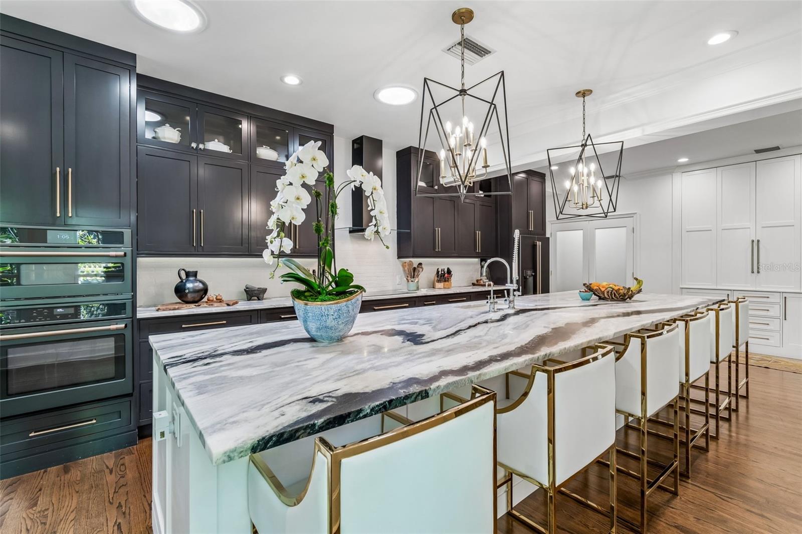 Image 28 of 71 For 3011 Hawthorne Road