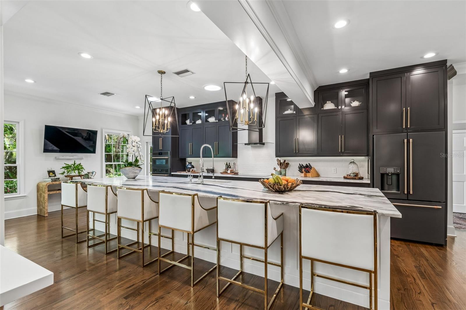 Image 29 of 71 For 3011 Hawthorne Road