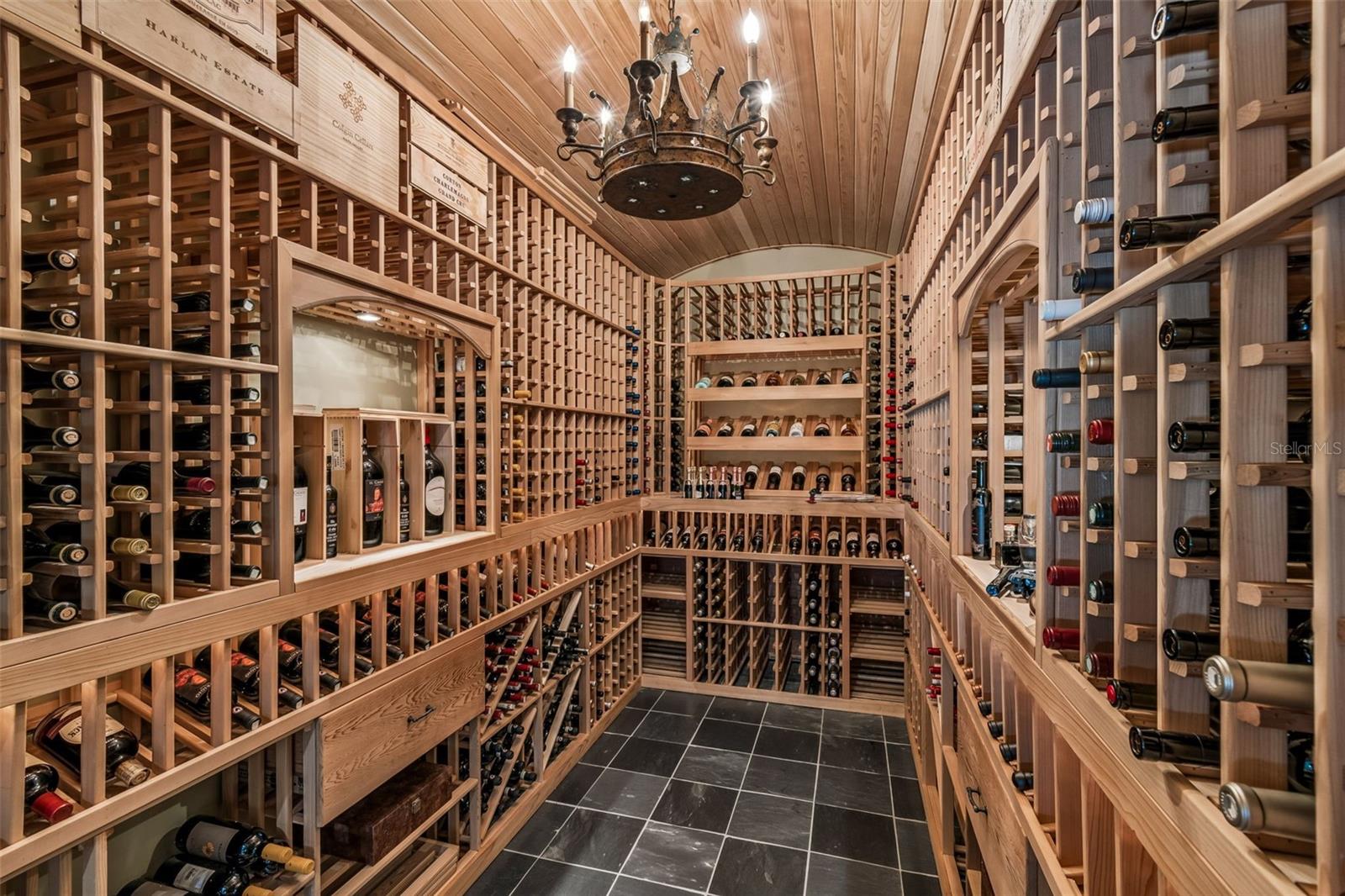 Image 35 of 71 For 3011 Hawthorne Road