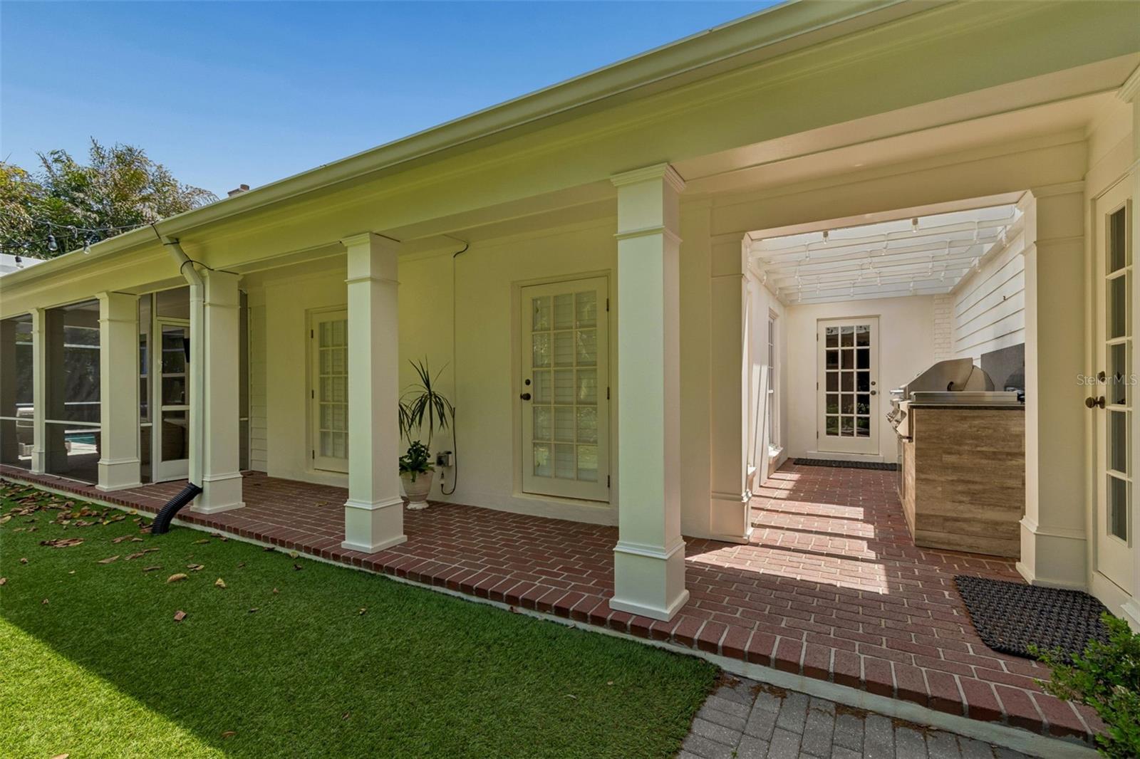 Image 61 of 71 For 3011 Hawthorne Road