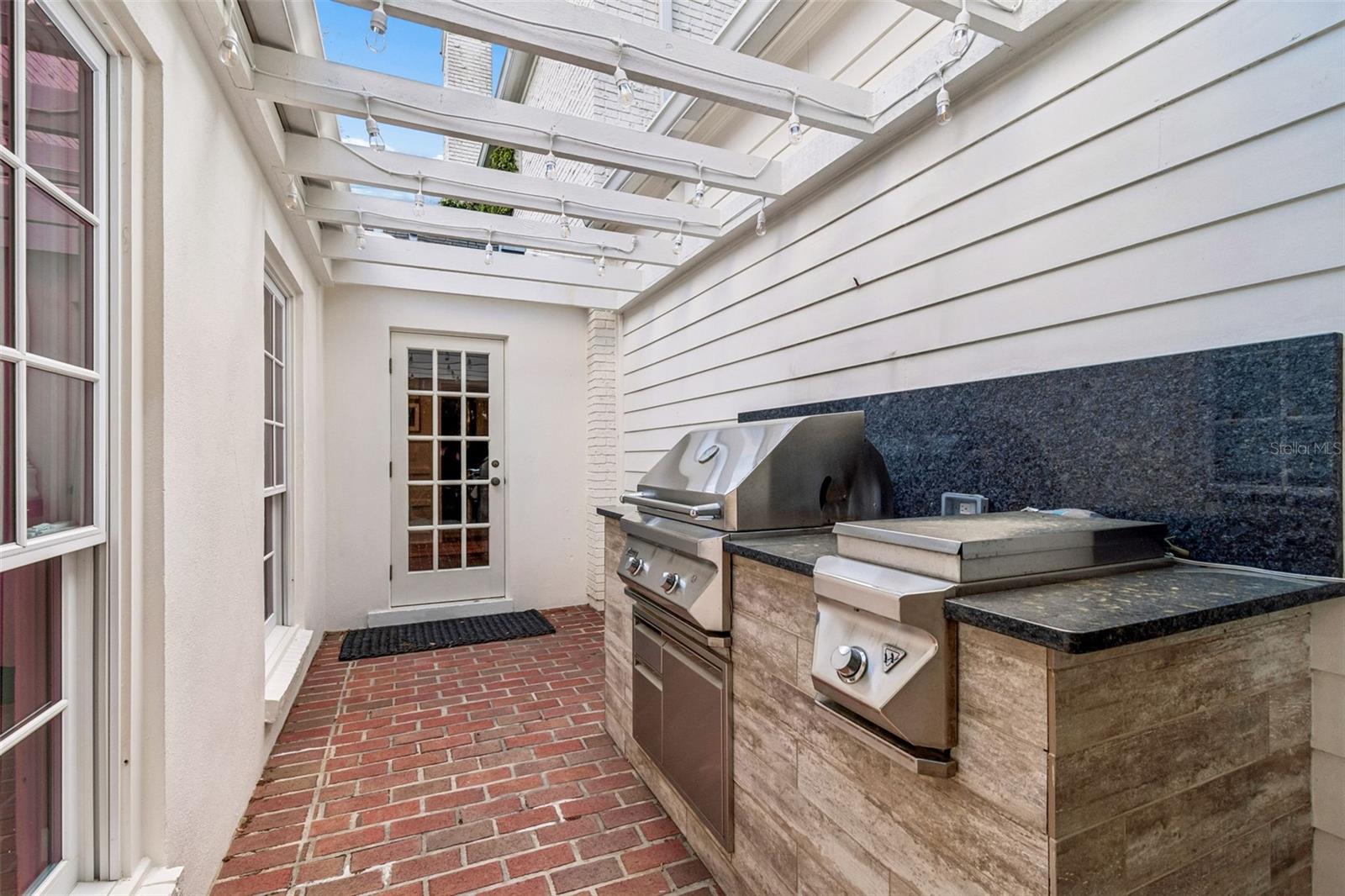 Image 62 of 71 For 3011 Hawthorne Road