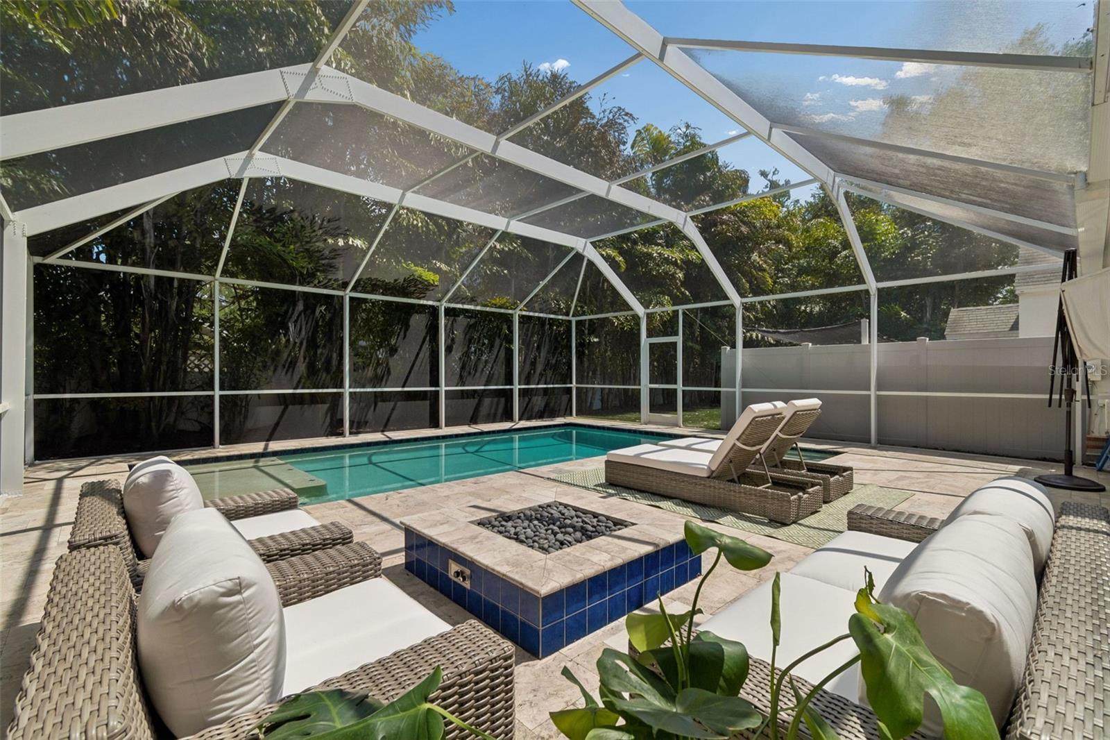 Image 65 of 71 For 3011 Hawthorne Road