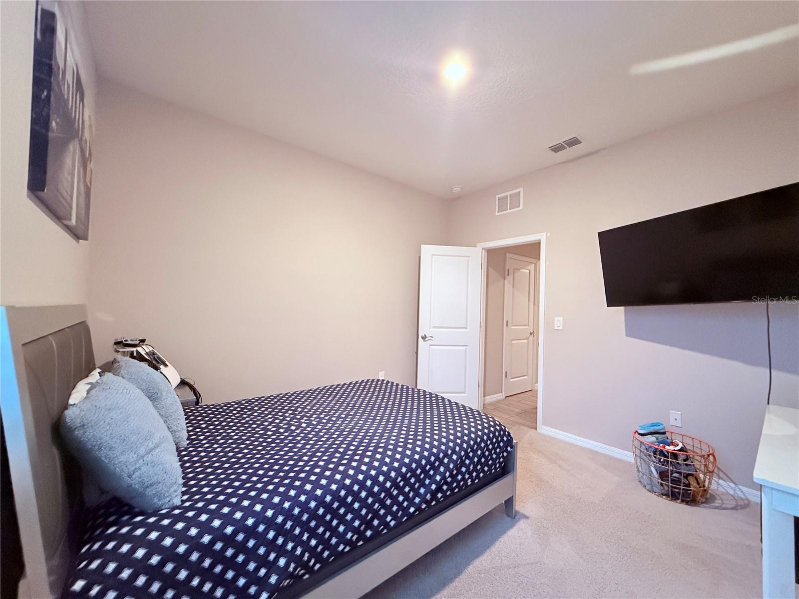 Image 14 of 37 For 8321 Praise Drive