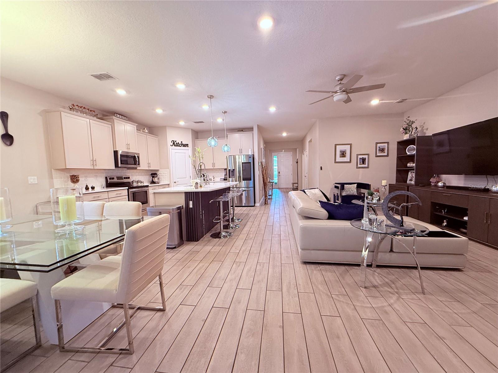 Image 20 of 37 For 8321 Praise Drive